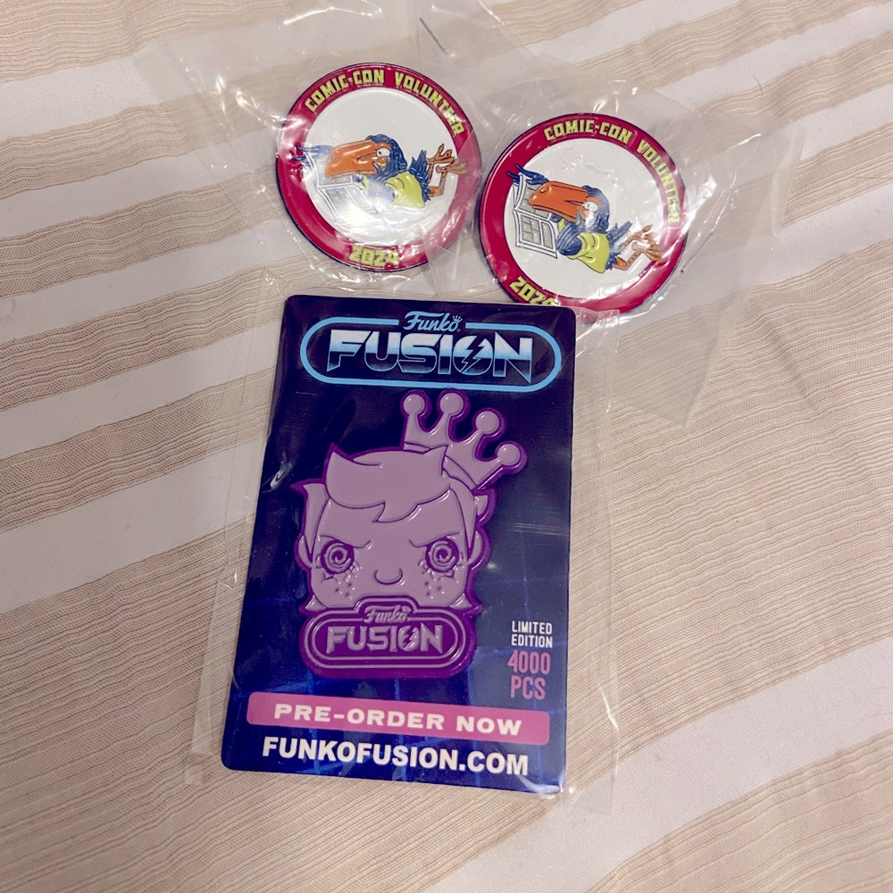 SDCC Comic Con Pins 2024 Funko Fusion 4000 pcs NWT